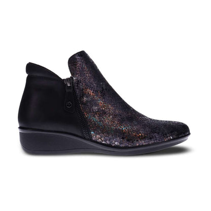 Damascus Wedged Boot - Black Metallic Python/Onyx