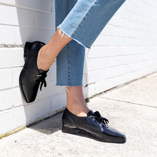 Lifestyle image for Filly Oxford - Black Patent